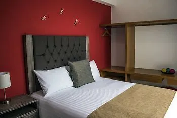 Hotel Casa Aurora Querétaro 3*,